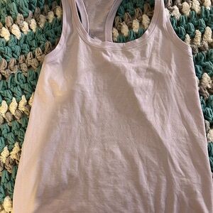 Lululemon swiftly tech tank size 8 - light purple